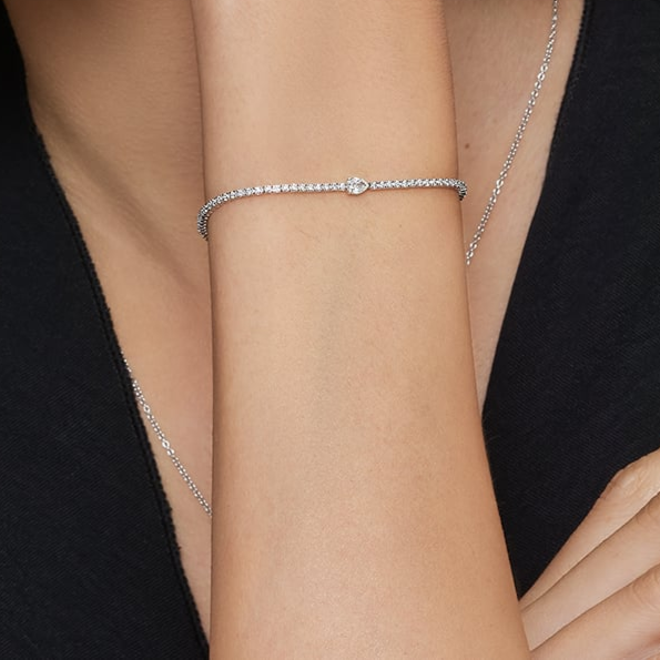1.02CTW 7inch Center Pear Lab Grown Diamond Tennis Bracelet