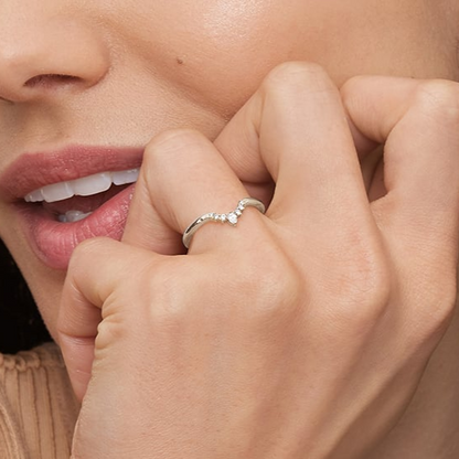 1/10 CTW Cluster Lab Grown Diamond Wedding Band For Women