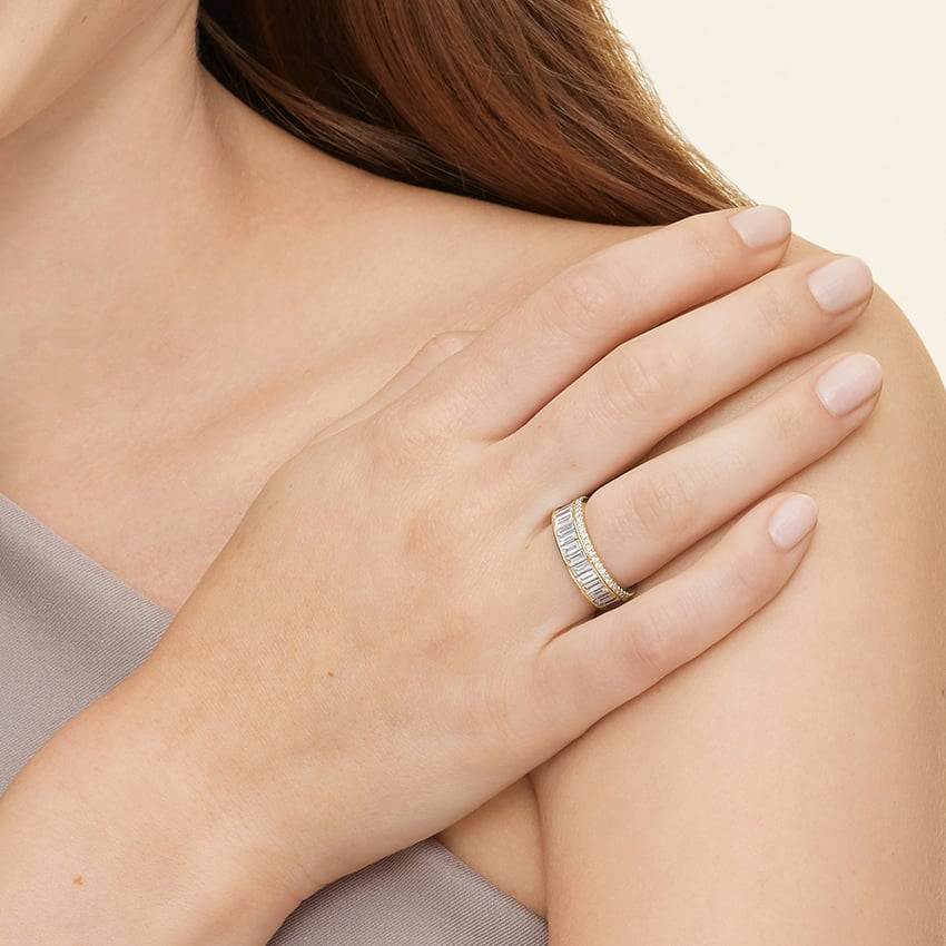 18k Yellow Gold Cluster Lab Grown Diamond Wedding Band